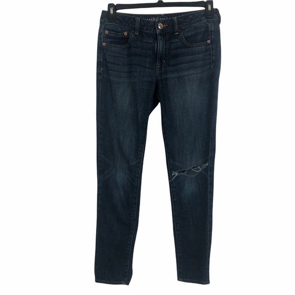 AMERICAN EAGLE OUTFITTERS Women’s Blue Jeans Sz 4 Boy Jean Ripped/Torn Distress - Picture 1 of 14